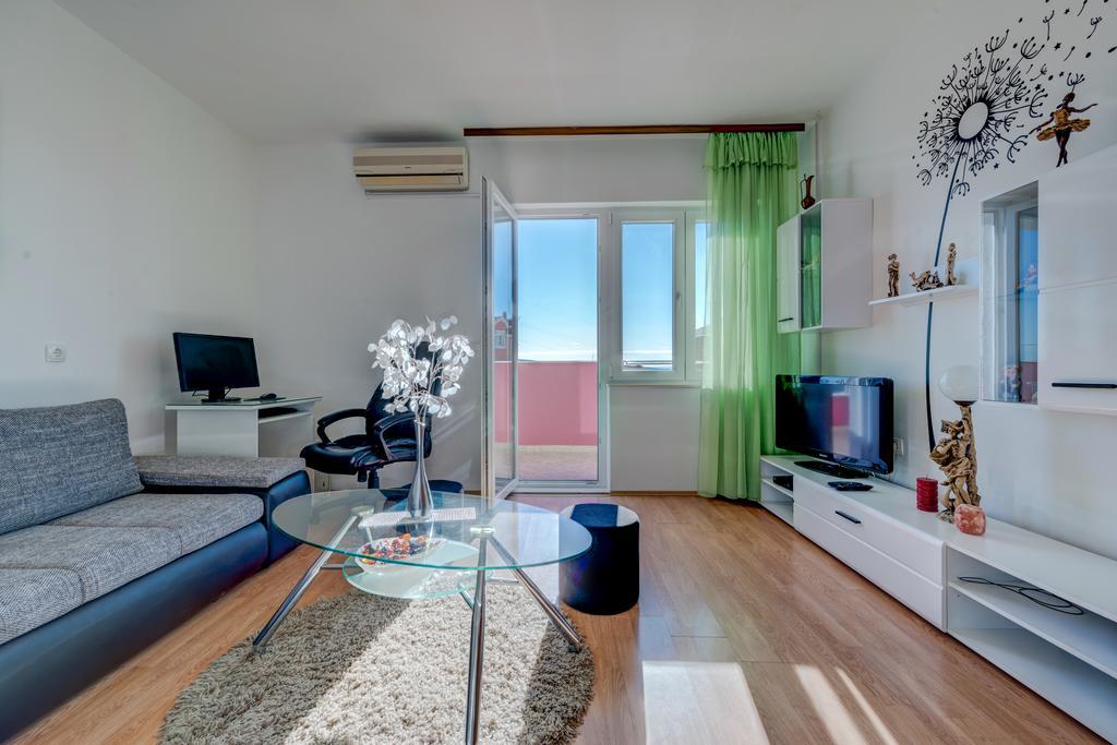 Apartment Marinely Kastela Exterior photo